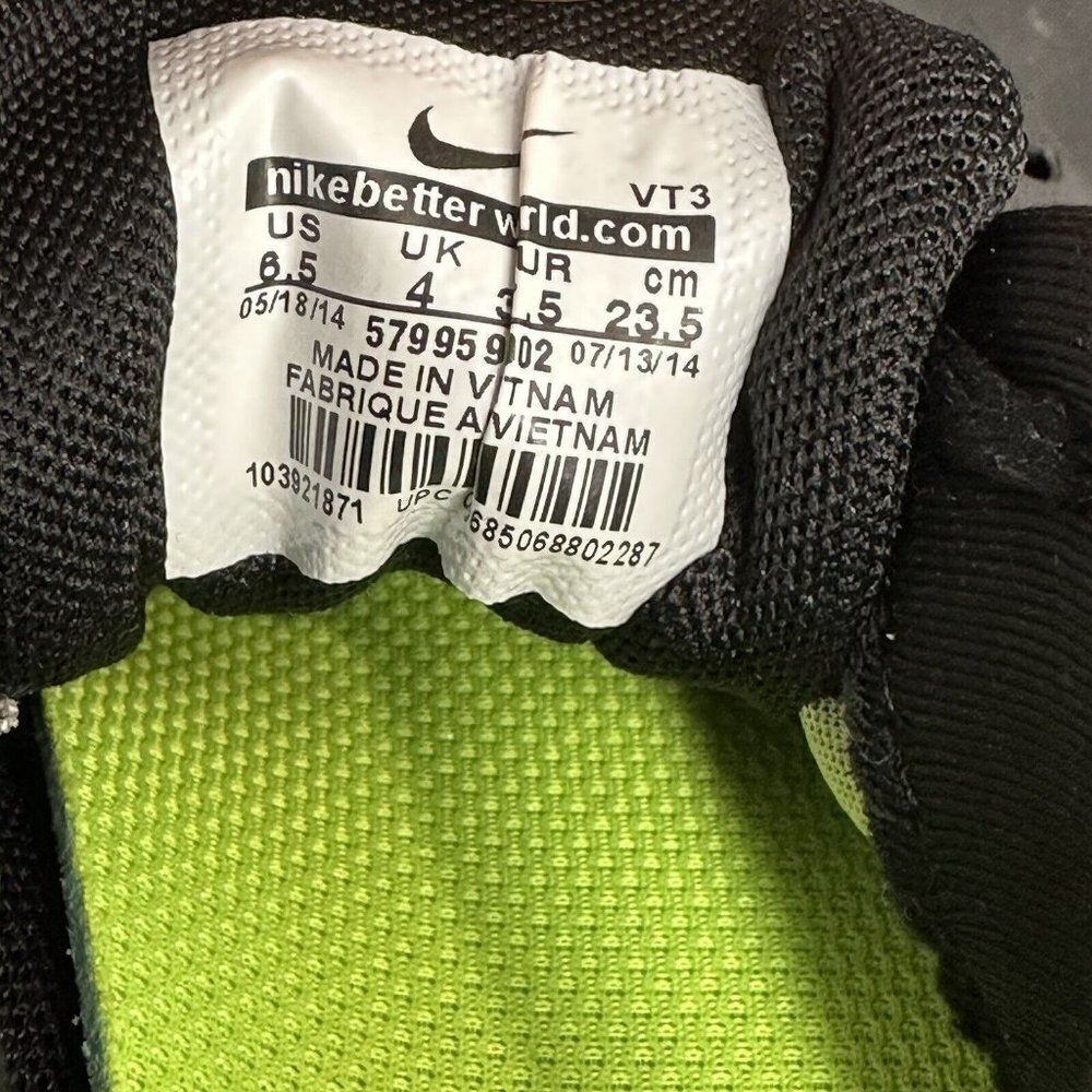 Nike Free Run 5.0 Running Shows Women 6.5 Black Grey White Sneakers - Picture 11 of 11